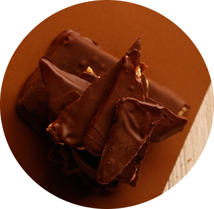 morceau de chocolat cassé